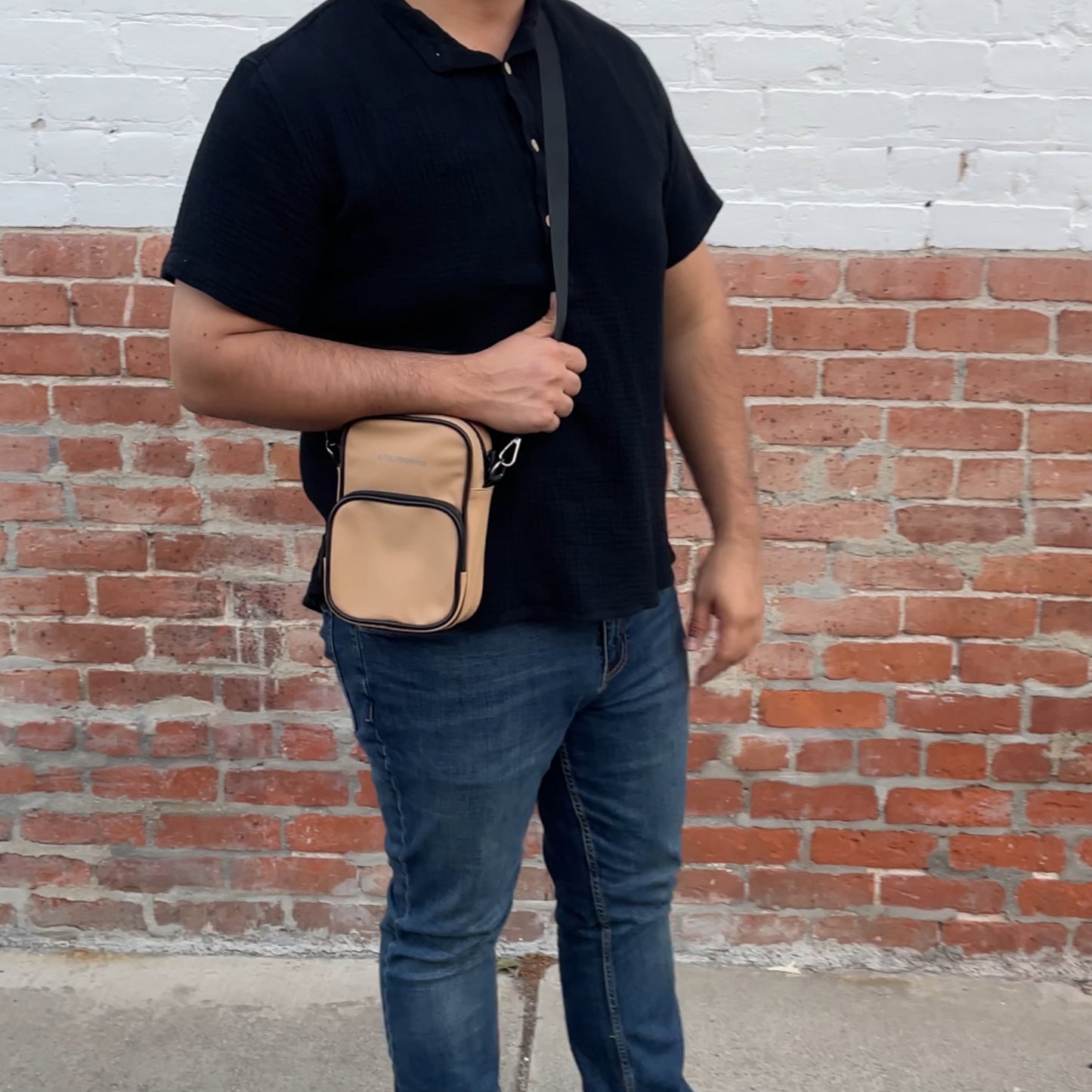 The Shoulder Bag